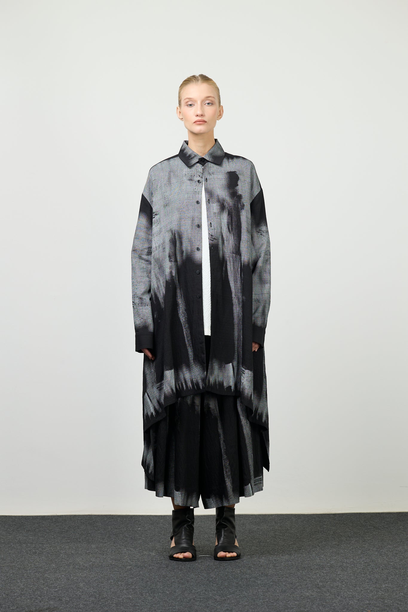 BLACKSUGAR ABSTRACT PRINT SHIRT DRESS | BS25000