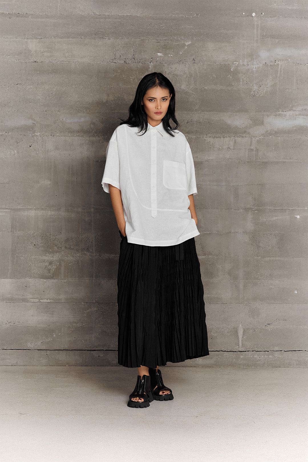 BLACKSUGAR OVERSIZED WHITE BLOUSE | BS26013