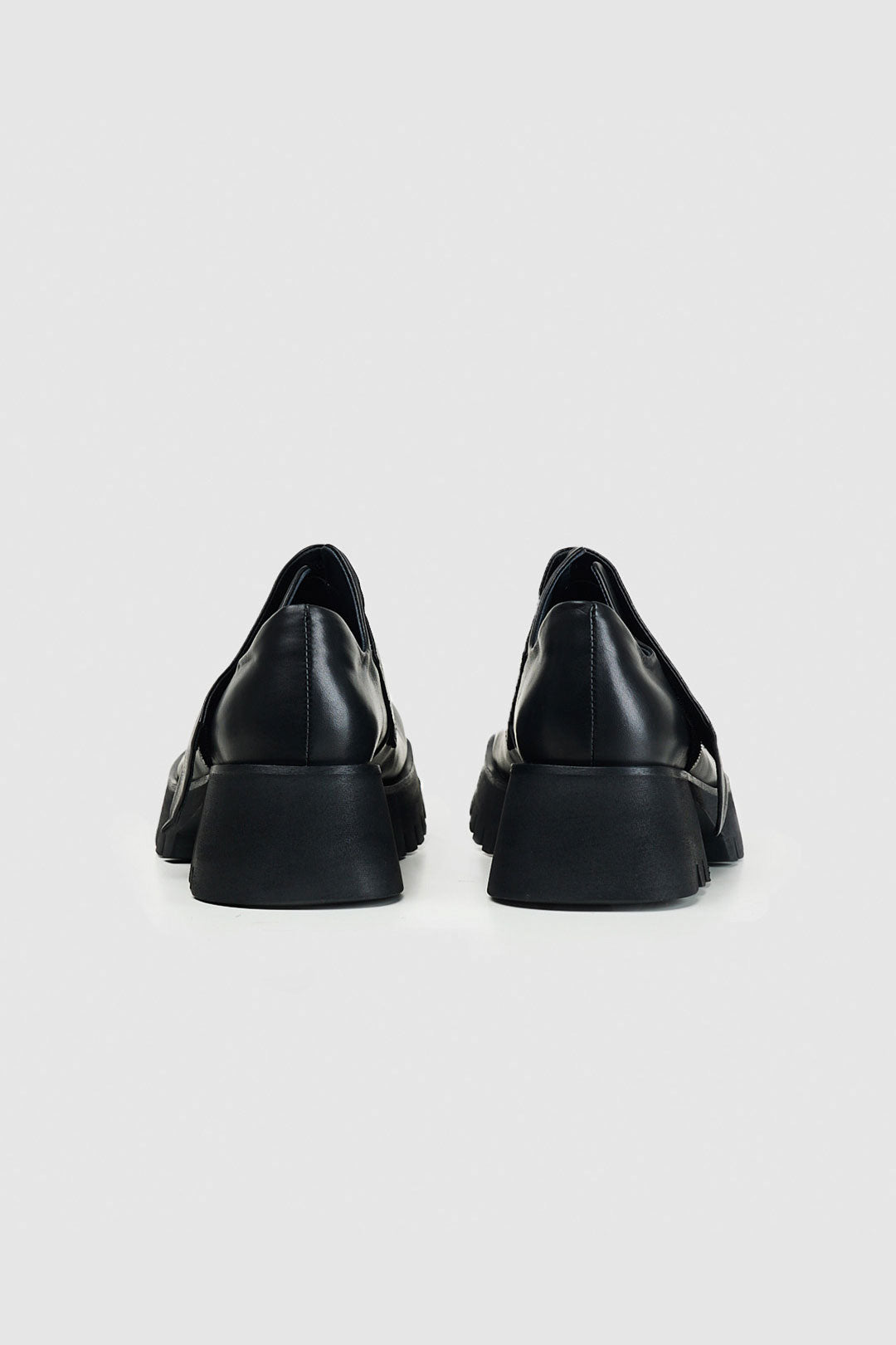 BLACKSUGAR CHUNKY VELCRO SHOE | BSS25001