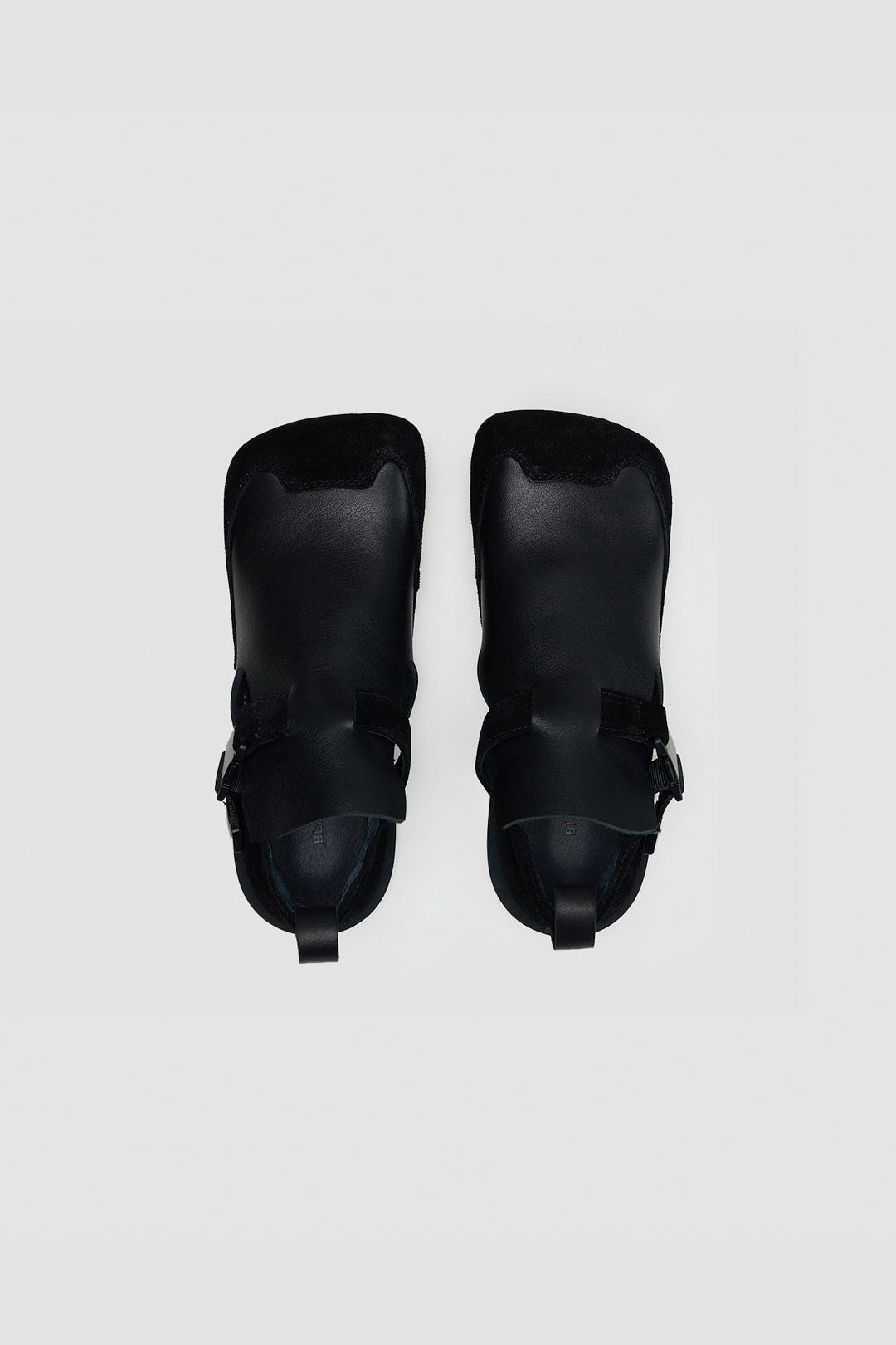 BLACKSUGAR CUT-OUT BUCKLE CONTRAST SHOE | BSS25003