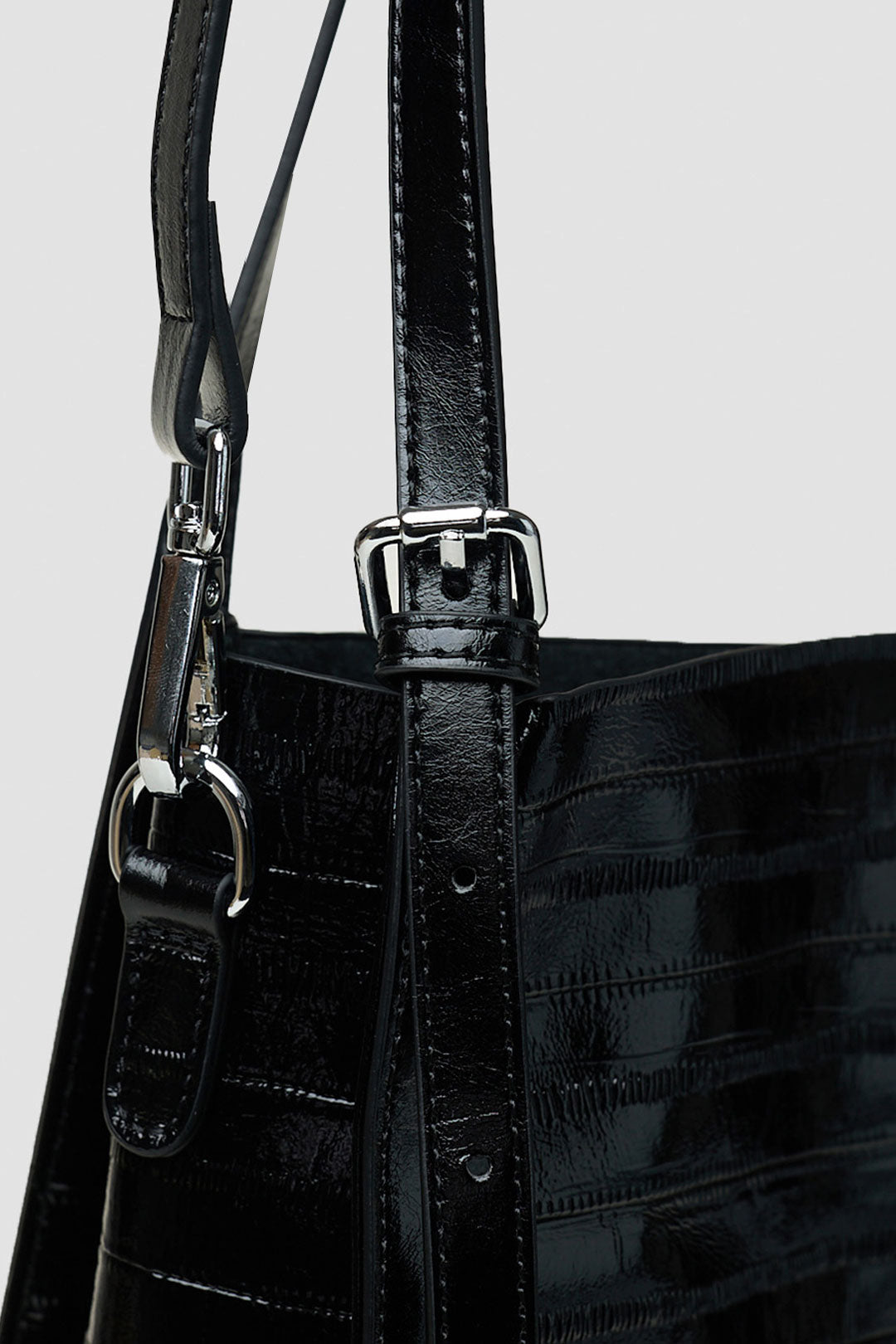 BLACKSUGAR GLOSSY STRUCTURED TOTE BAG | BB25012