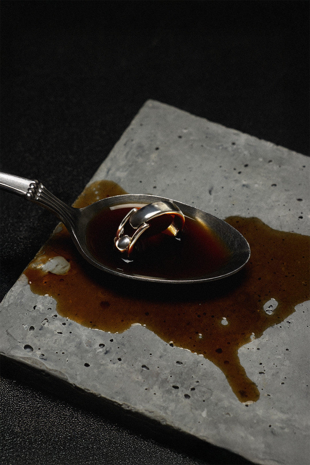 BLACKSUGAR FRAMED ORB RING | BSJ26013