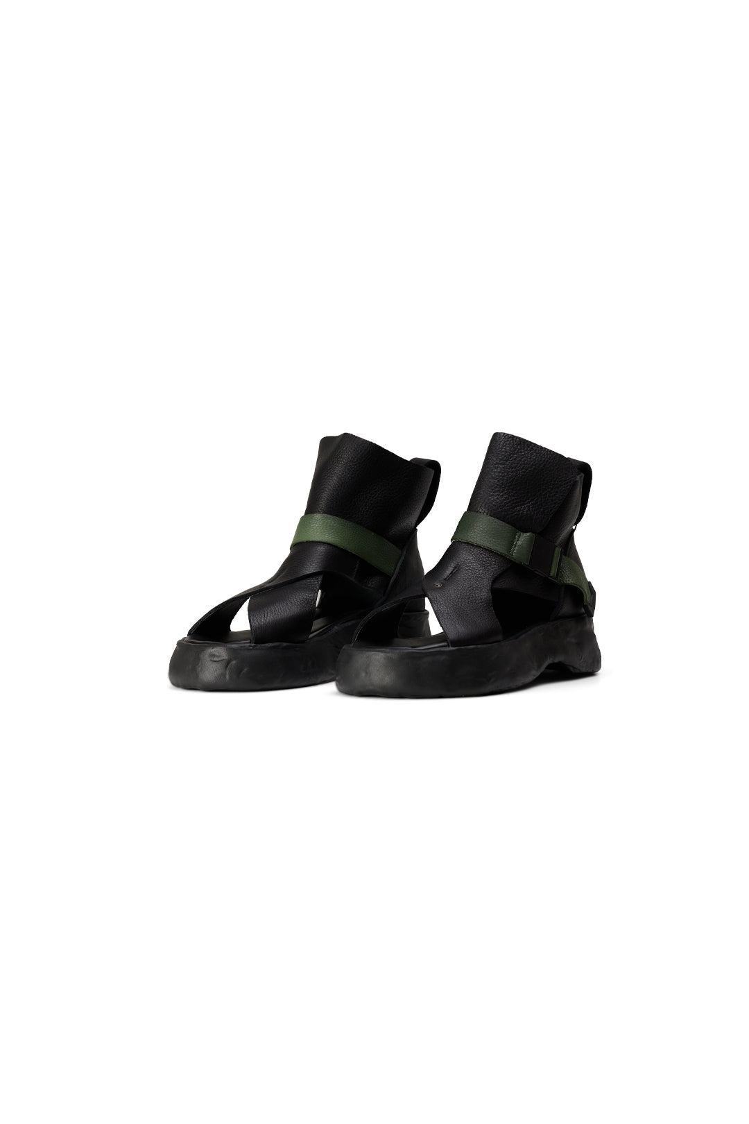 BLACKSUGAR CONTRAST-STRAP SANDALS | BA23014