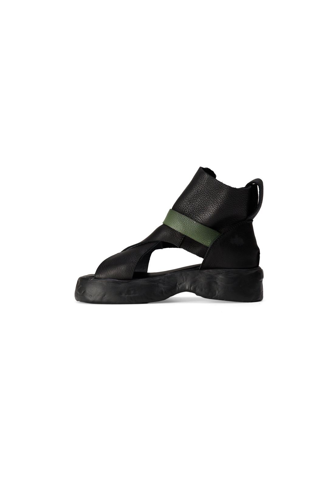 BLACKSUGAR CONTRAST-STRAP SANDALS | BA23014