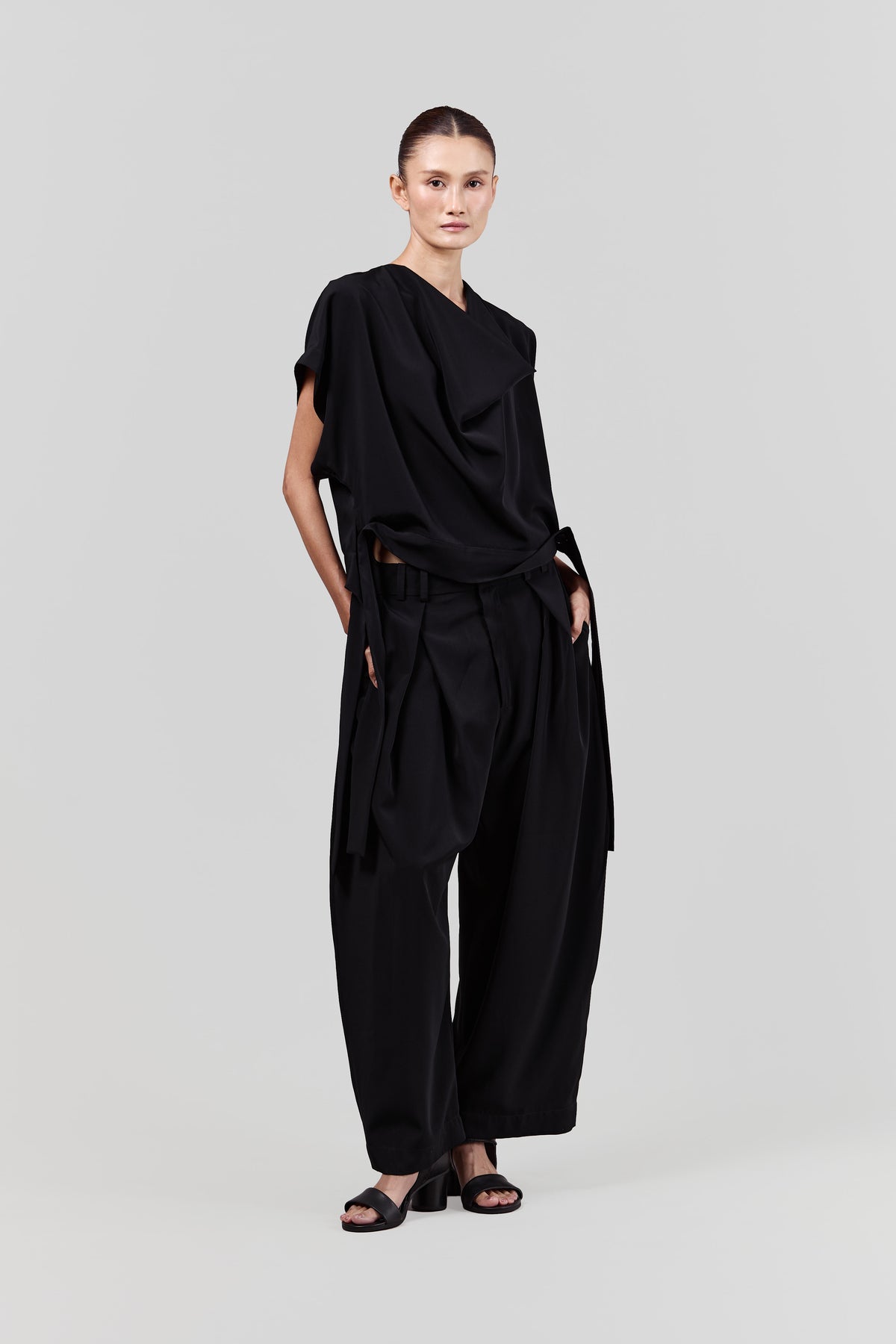 BLACKSUGAR DRAPED PLEAT WIDE-LEG CULOTTES | BS26067