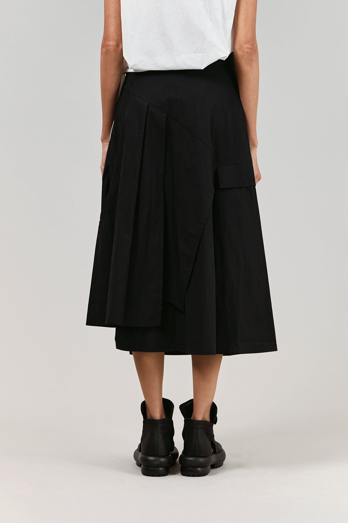 BLACKSUGAR ORIGAMI BELTED SKIRT | BS26069