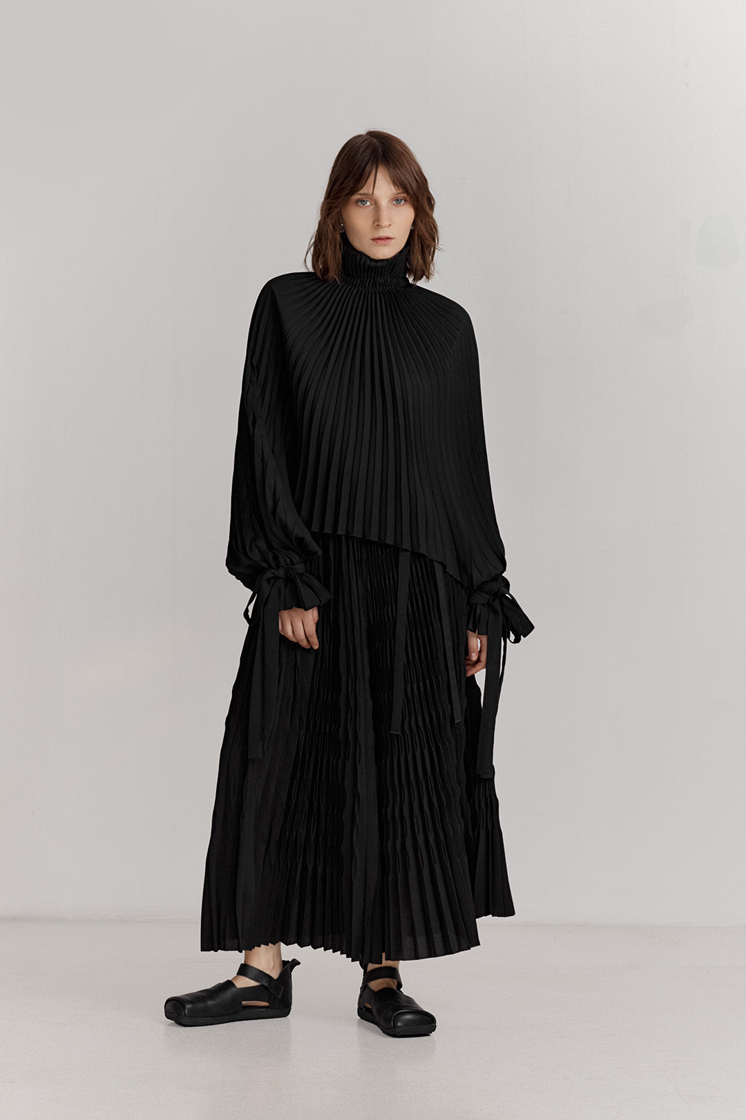 BLACKSUGAR CRINKLED PLEATED PANTS | BS26002