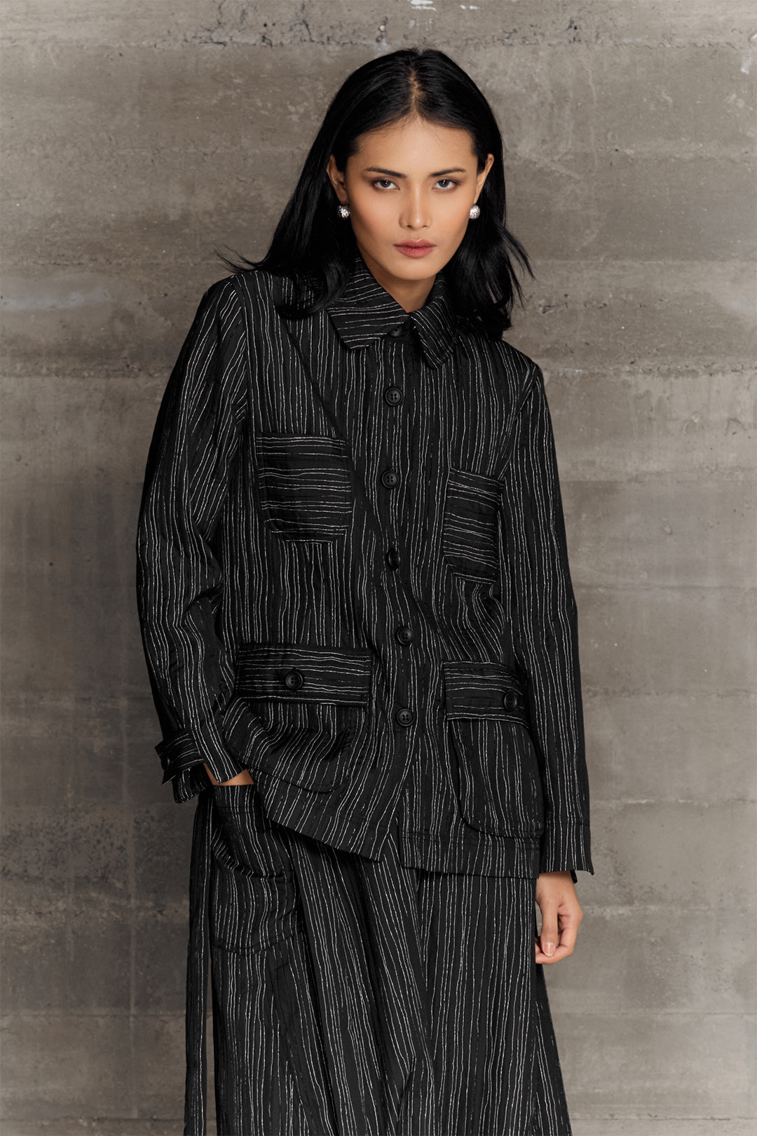 BLACKSUGAR LONG ABSTRACT STRIPE JACKET | BS26016